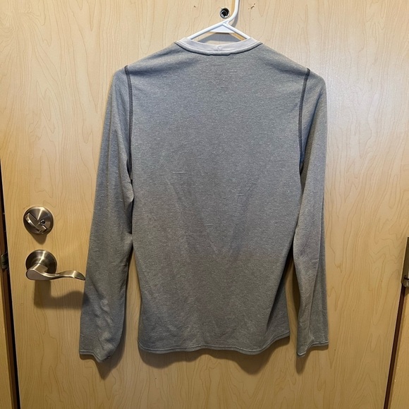 Mens Patagonia Capilene 2 lightweight - Picture 2 of 3